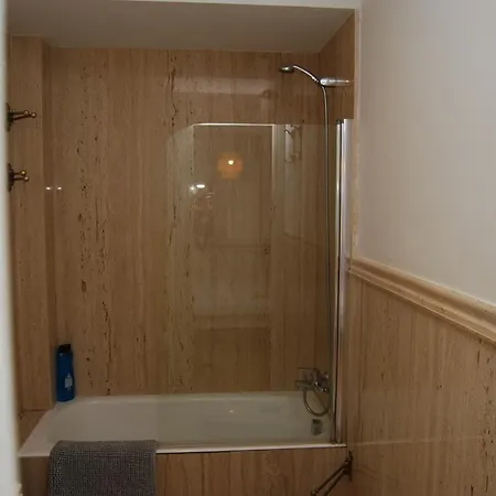 Nuevo Piso En El Centro De * Cordoba