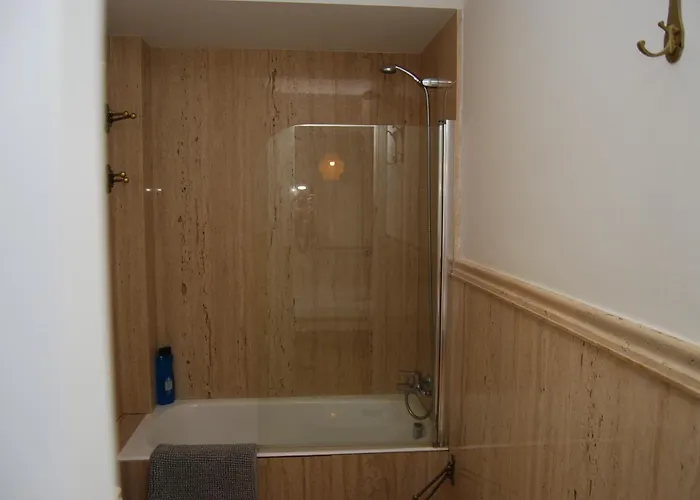 Nuevo Piso En El Centro De * قرطبة